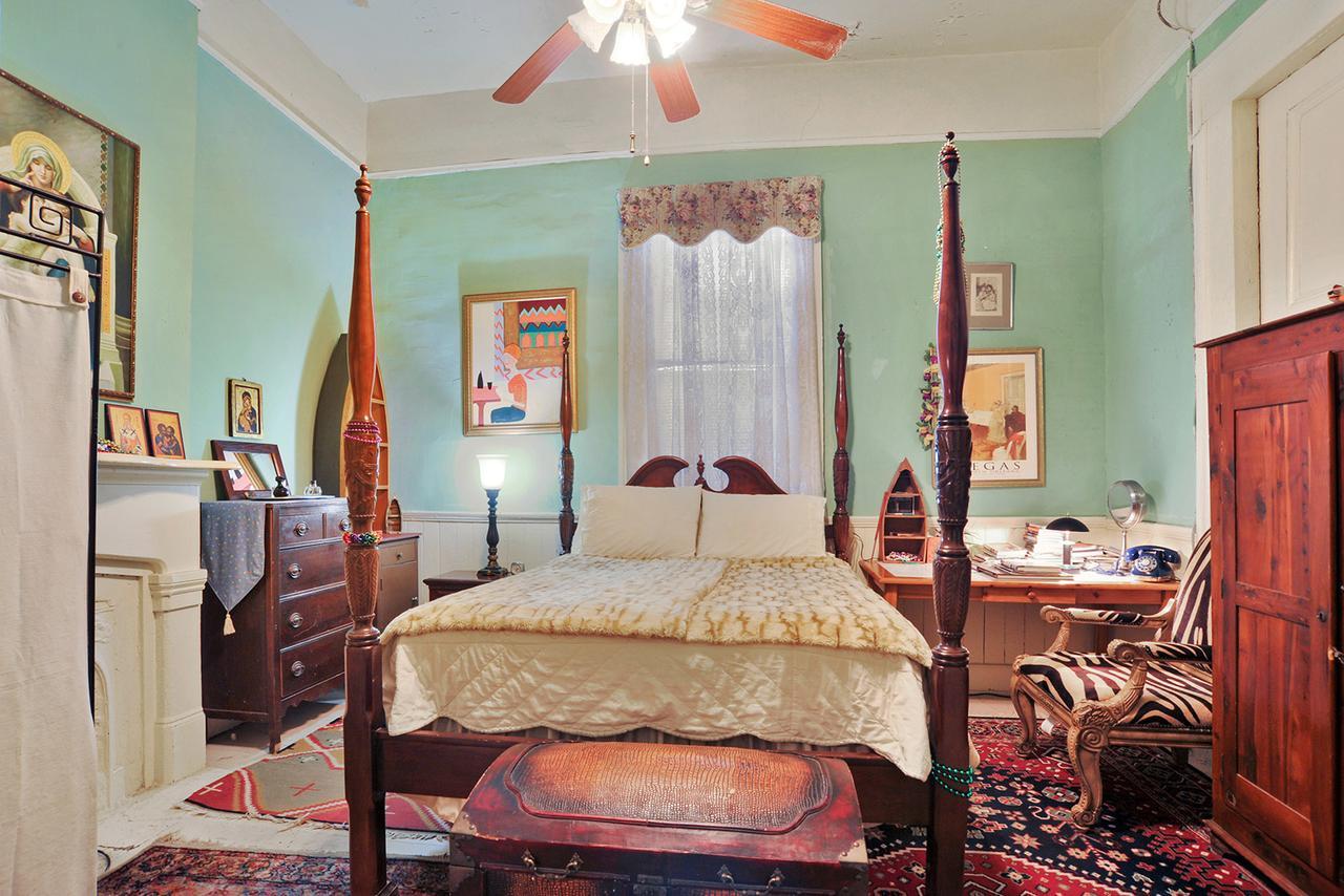 La Dauphine Bed And Breakfast New Orleans Bagian luar foto